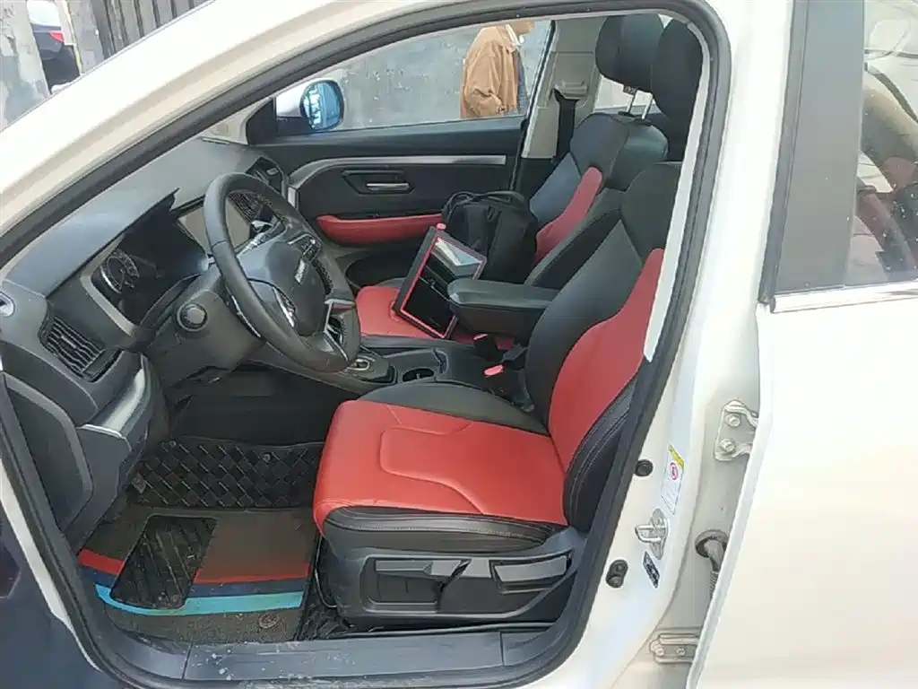 Haval H2s 2017 Red Label 1.5T DCT Elite фото 15