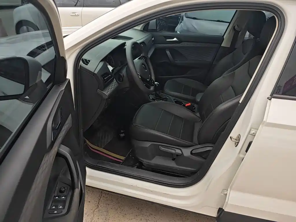 Volkswagen Tharu, миниатюра 16