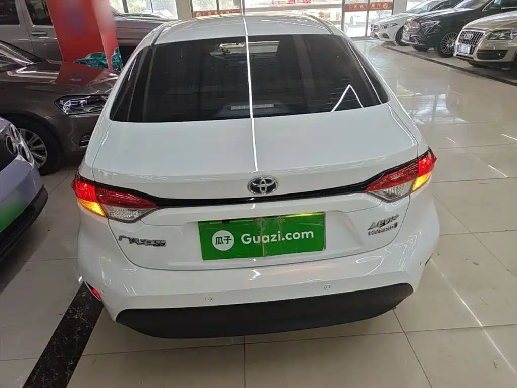 Toyota Levin 2023 Smart Hybrid 1.8L Leading Edition фото 6