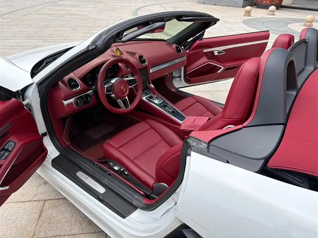 Porsche 718 2021 Spyder 2.0T фото 5