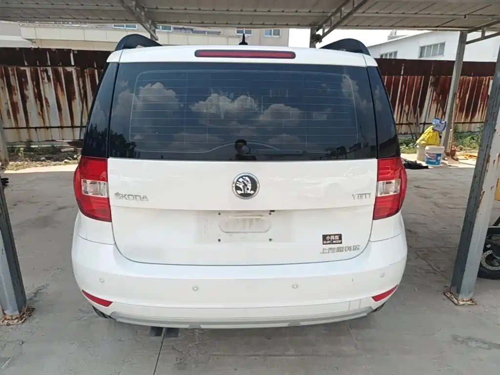 Škoda Yeti 2017 TSI280 DSG Advance фото 6