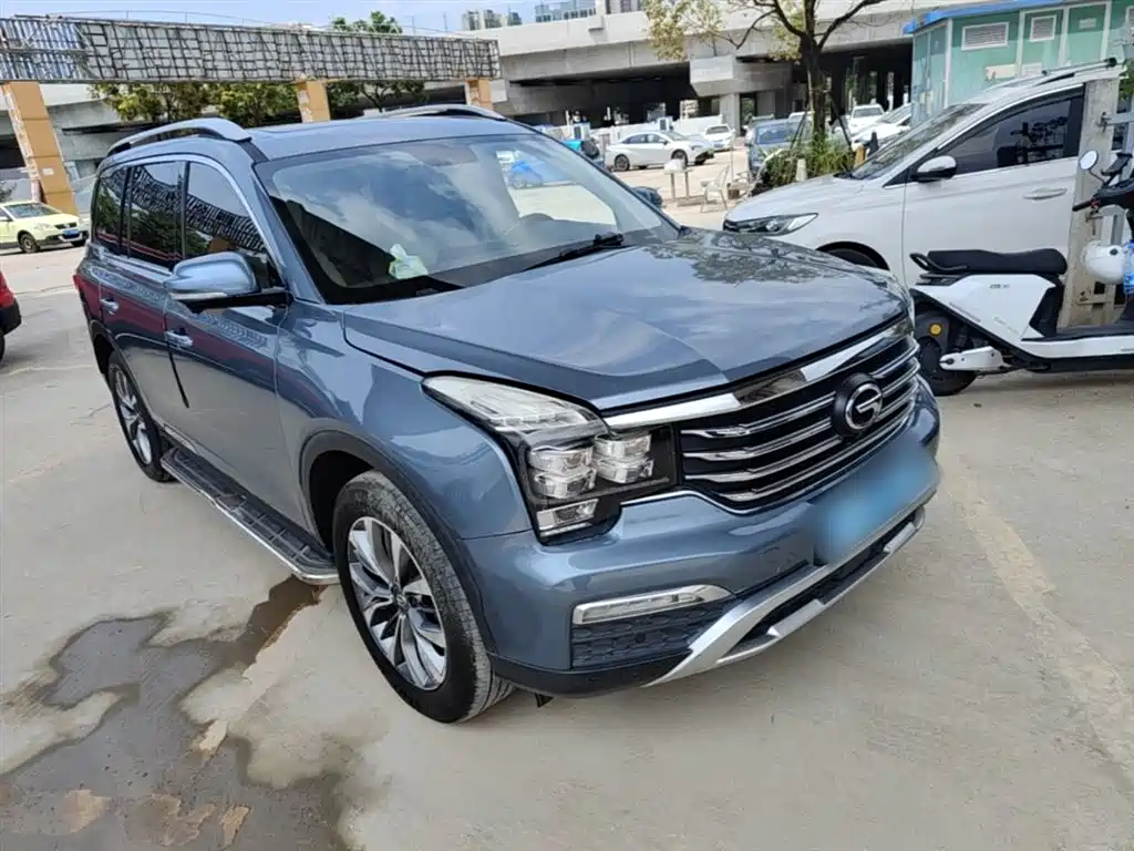 GAC Trumpchi Trumpchi GS8 2017 320T 2WD Luxury Smart Connect (7-seater) фото 4