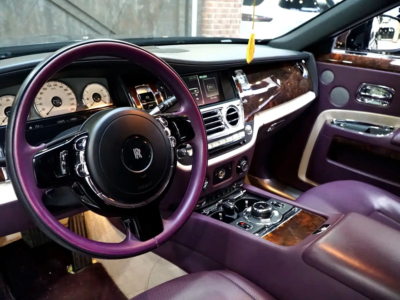 Фото 6 - Rolls-Royce Ghost