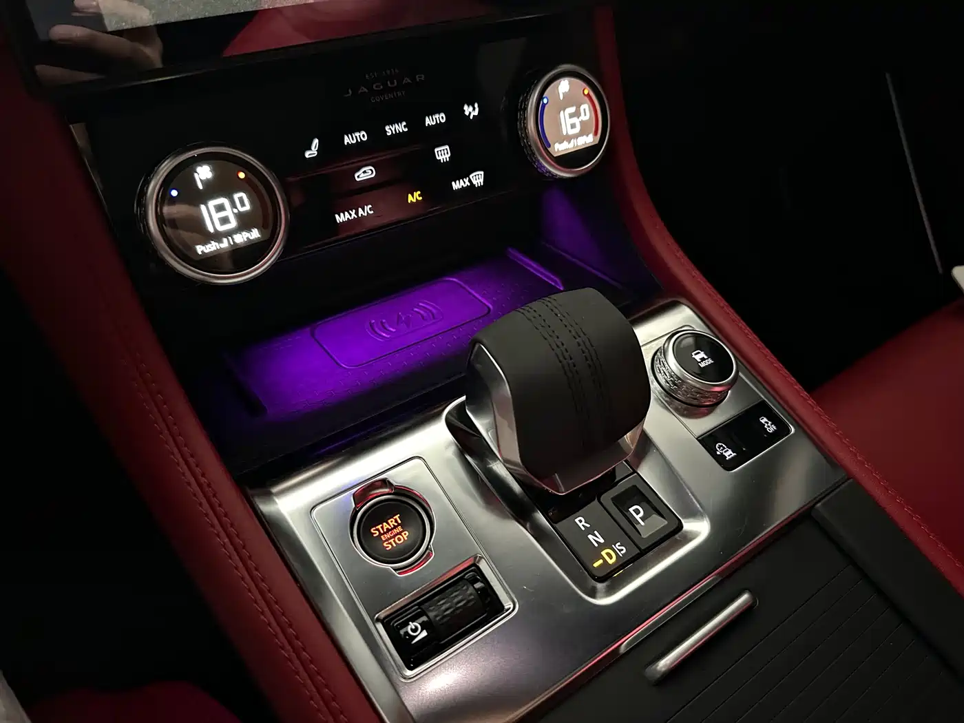 Jaguar F-PACE 2024 P250 R-Dynamic HSE фото 52