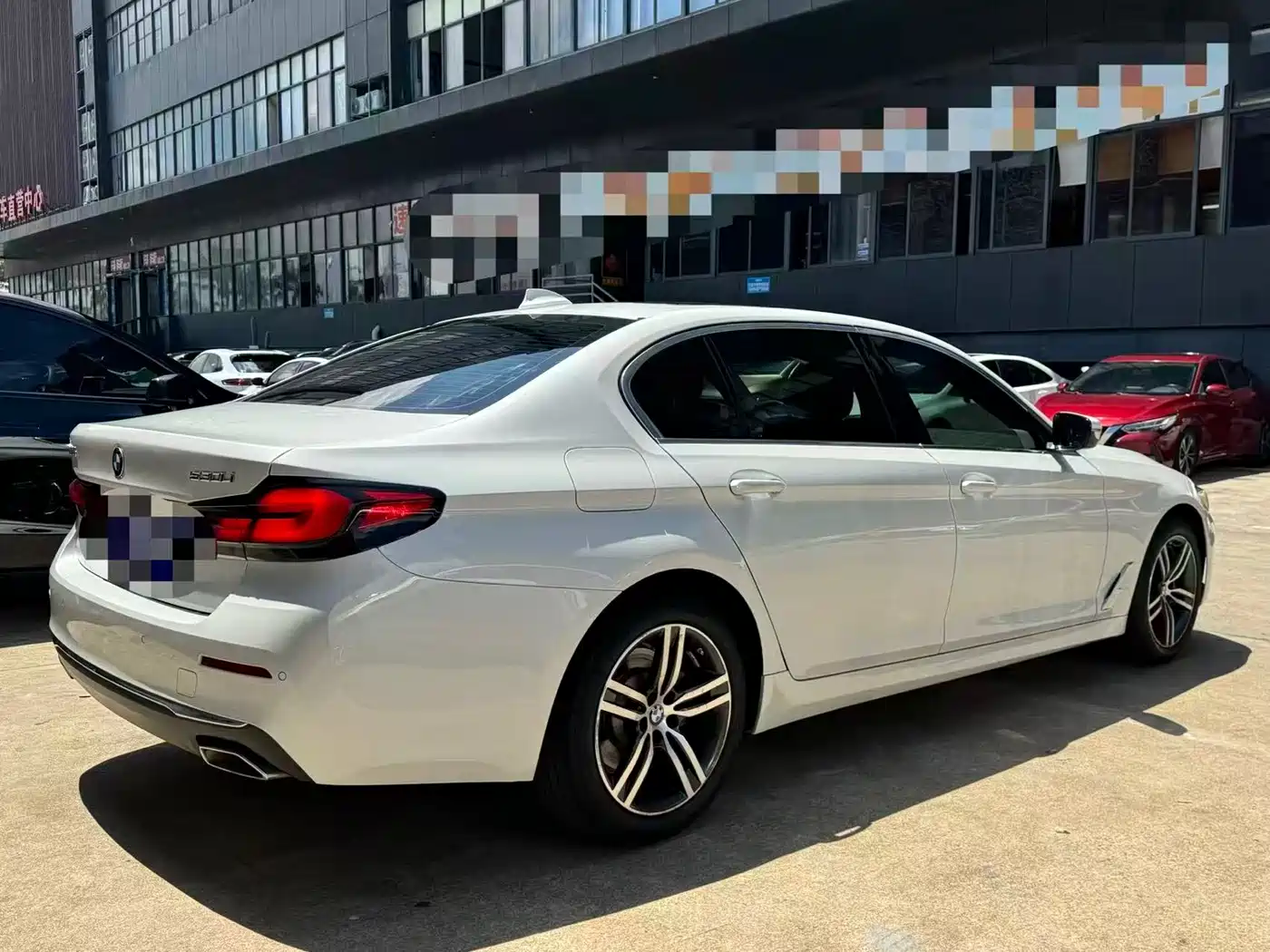 BMW 5-SERIES