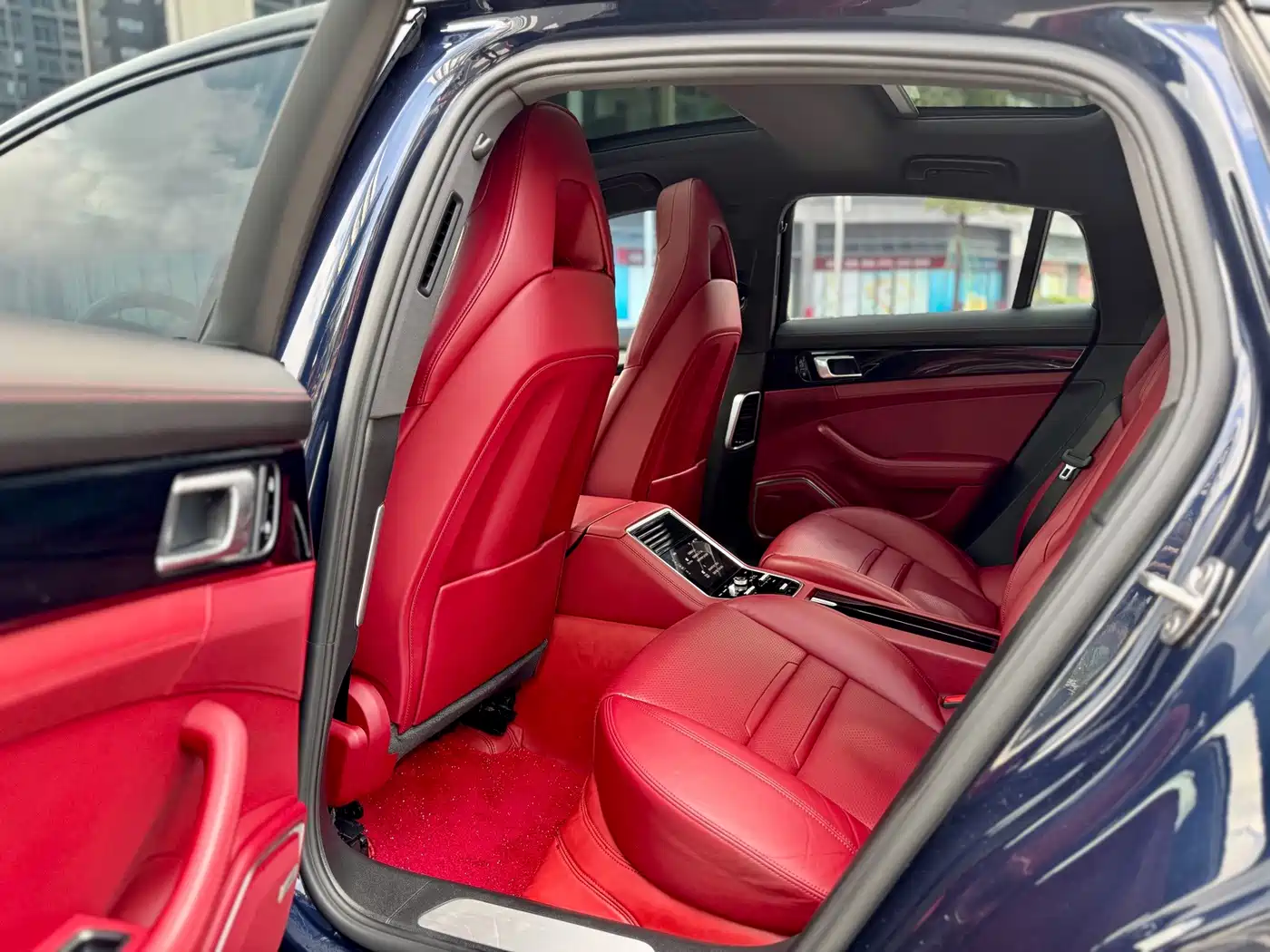 Фото 6 - Porsche Panamera