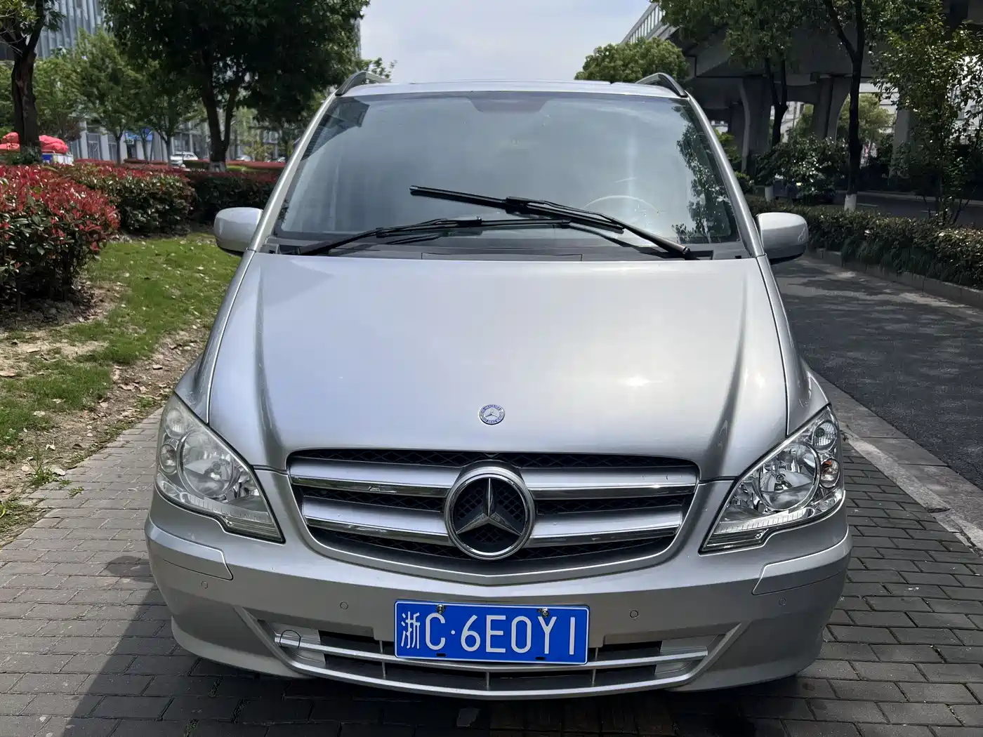 Mercedes-Benz Vito 2011 2.5L Business Edition фото 2