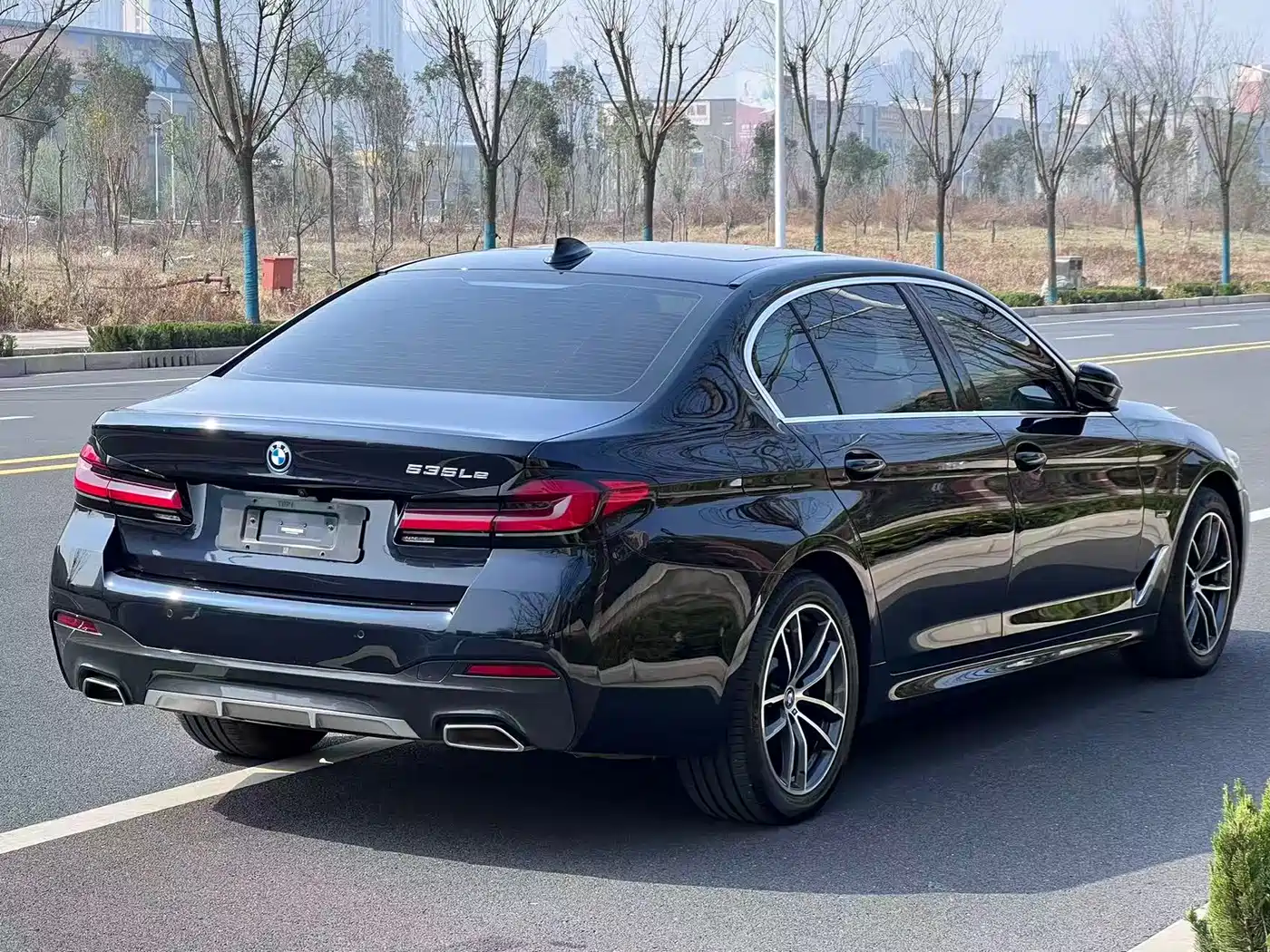 BMW 5 Series New Energy 2022 Facelift 535Le M Sport Package фото 6