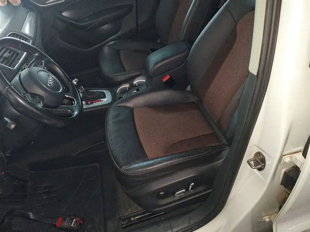 Audi Q3 2016 35 TFSI Fashion фото 8