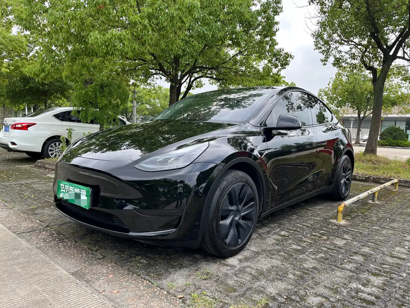 Tesla Model Y 2023 Rear-Wheel Drive Edition