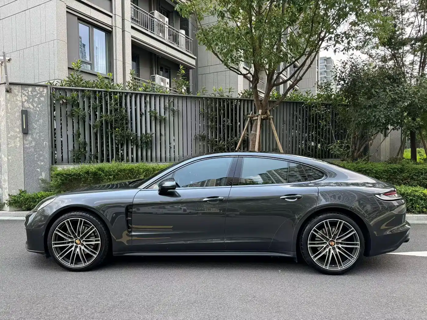 Porsche Panamera 2021 Model Panamera 2.9T фото 3