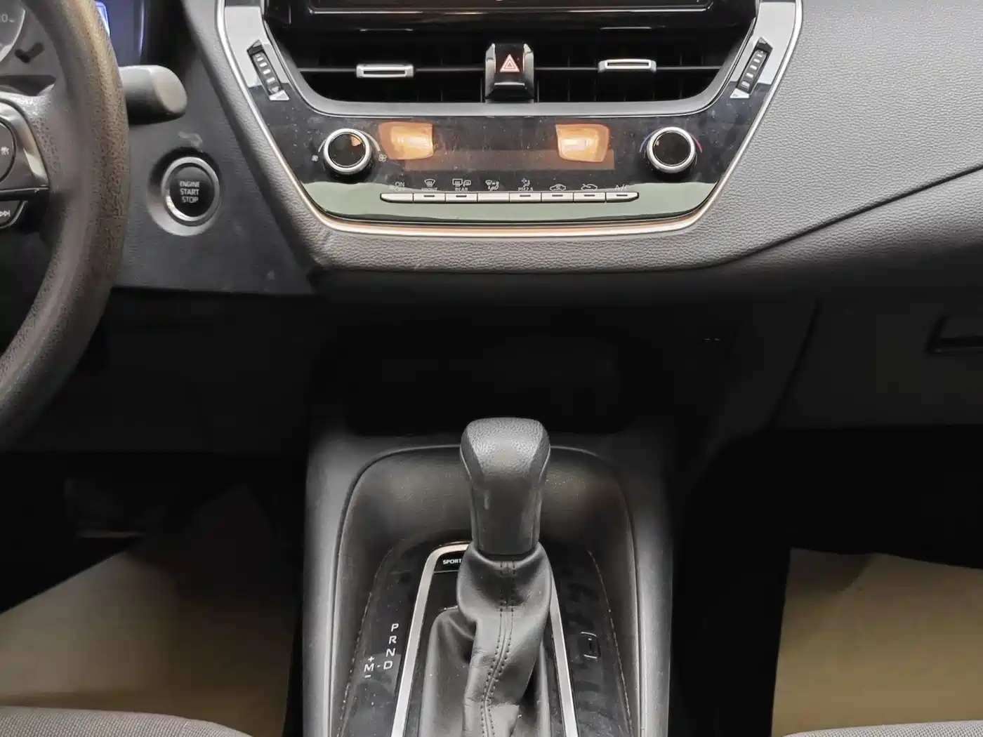Toyota Corolla 2019 1.2T S-CVT GL-i Elite Edition фото 18