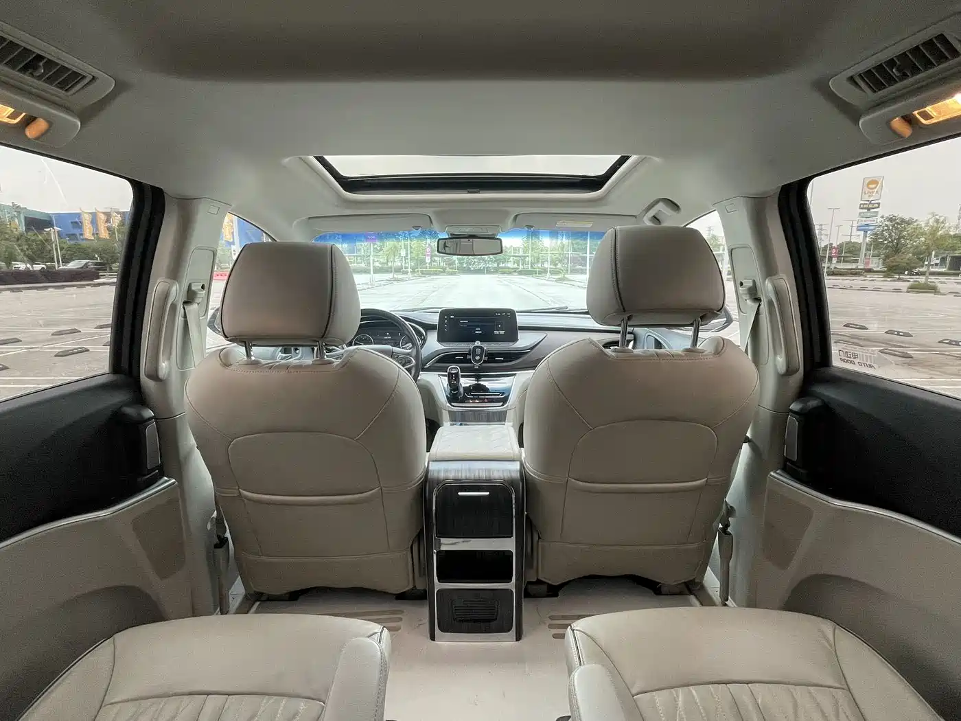 Buick GL8 2022 Land Business Class 652T Luxury фото 12