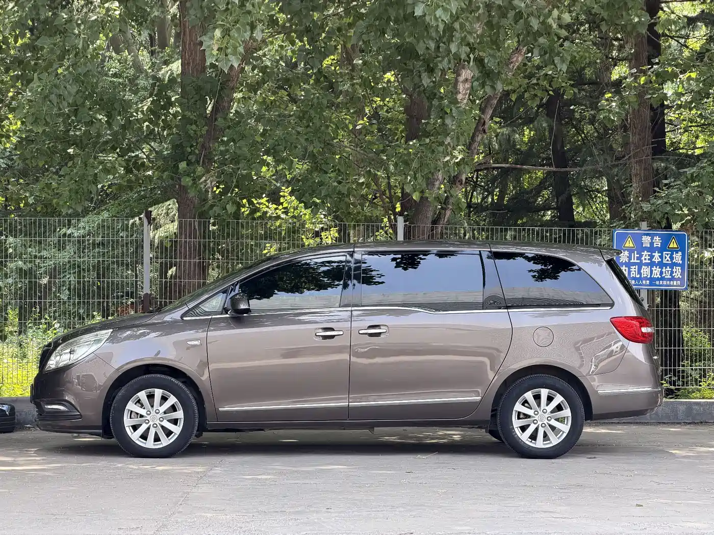 Buick GL8 2017 25S Premium Model China V фото 3
