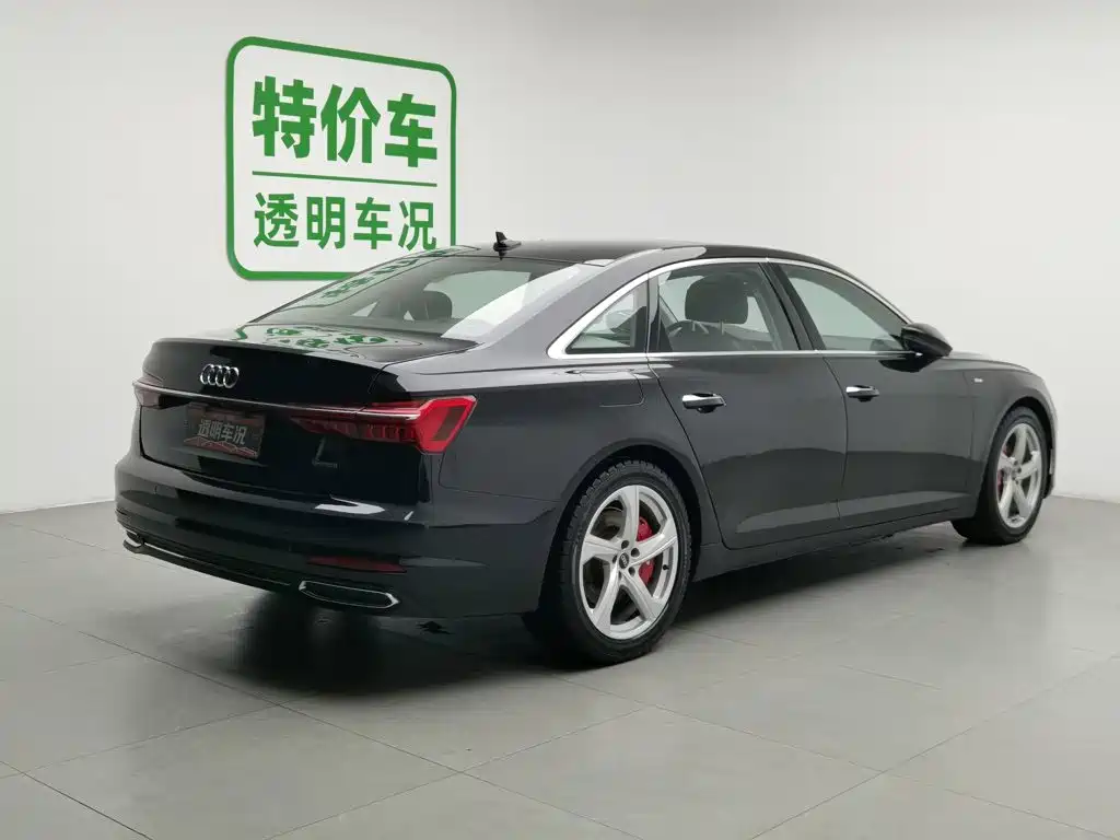 Фото 2 - Audi A6L