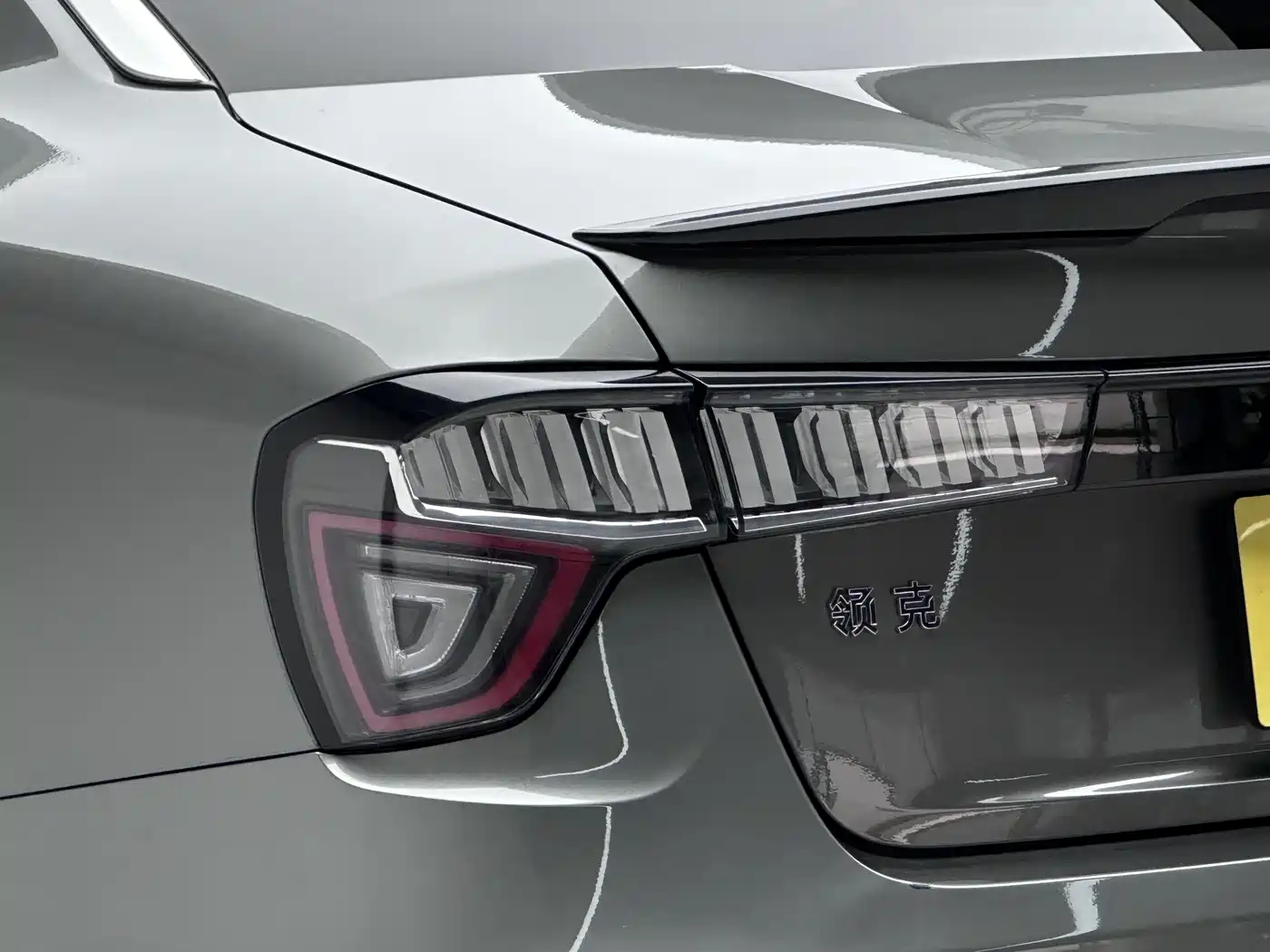 Lynk & Co 03 2021 2.0TD Auto Jin Champion Edition фото 17