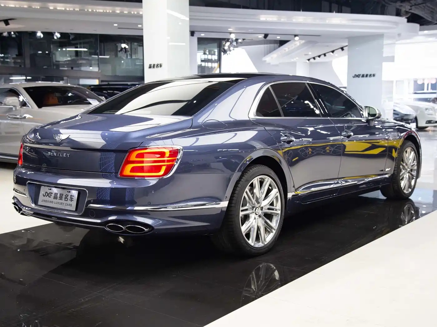 BENTLEY FLYING SPUR PLUG IN HYBRID