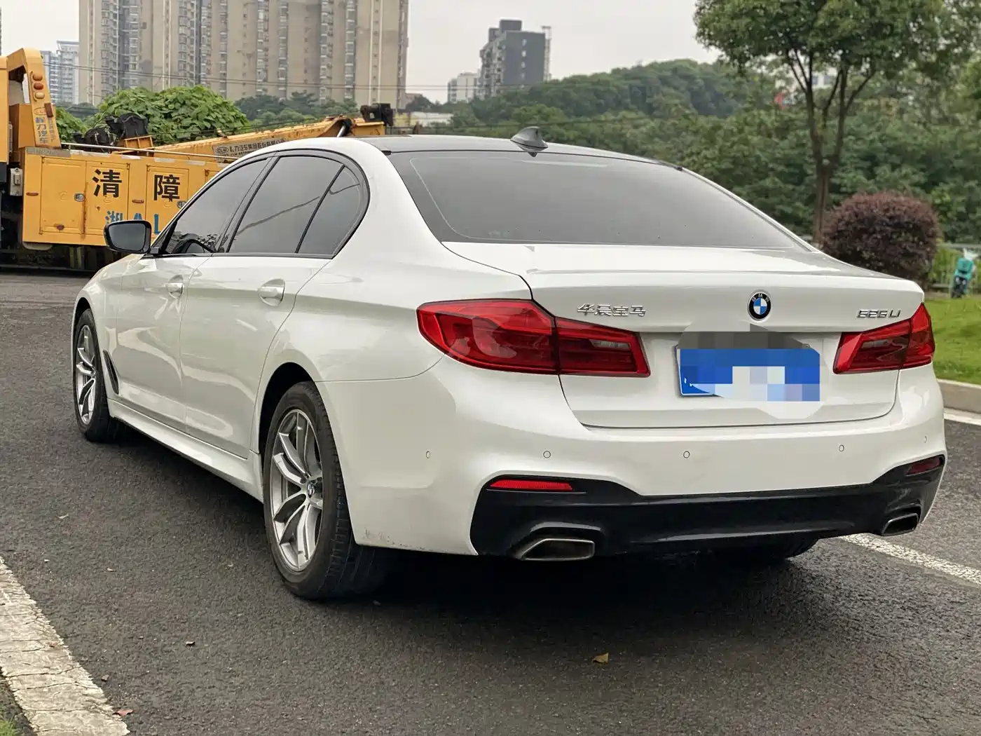 BMW 5 Series 2020 525Li M Sport Package фото 5