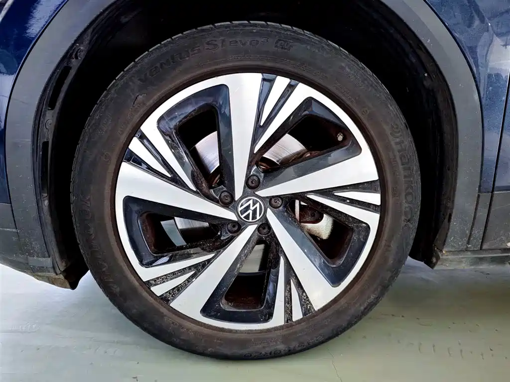Volkswagen ID.6 CROZZ 2021 Long Range PRO Version фото 7
