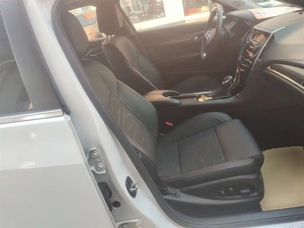 Cadillac ATS-L 2014 25T Comfort фото 25