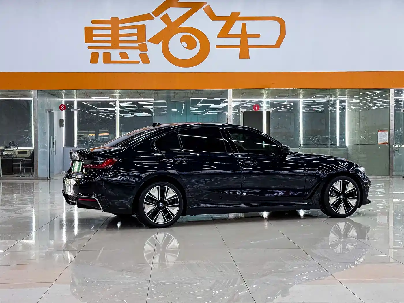 BMW i3 2025 2025 eDrive 40 L Shadow Night Sport Package