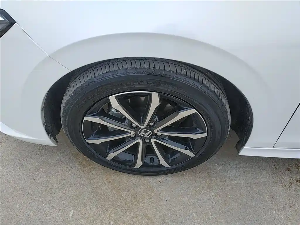 Honda Integra 2024 2023 HATCHBACK 240TURBO CVT Trend Leader Edition