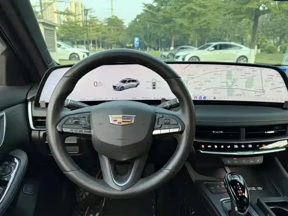 Cadillac CT5 2024 28T Luxury Model Pro фото 8