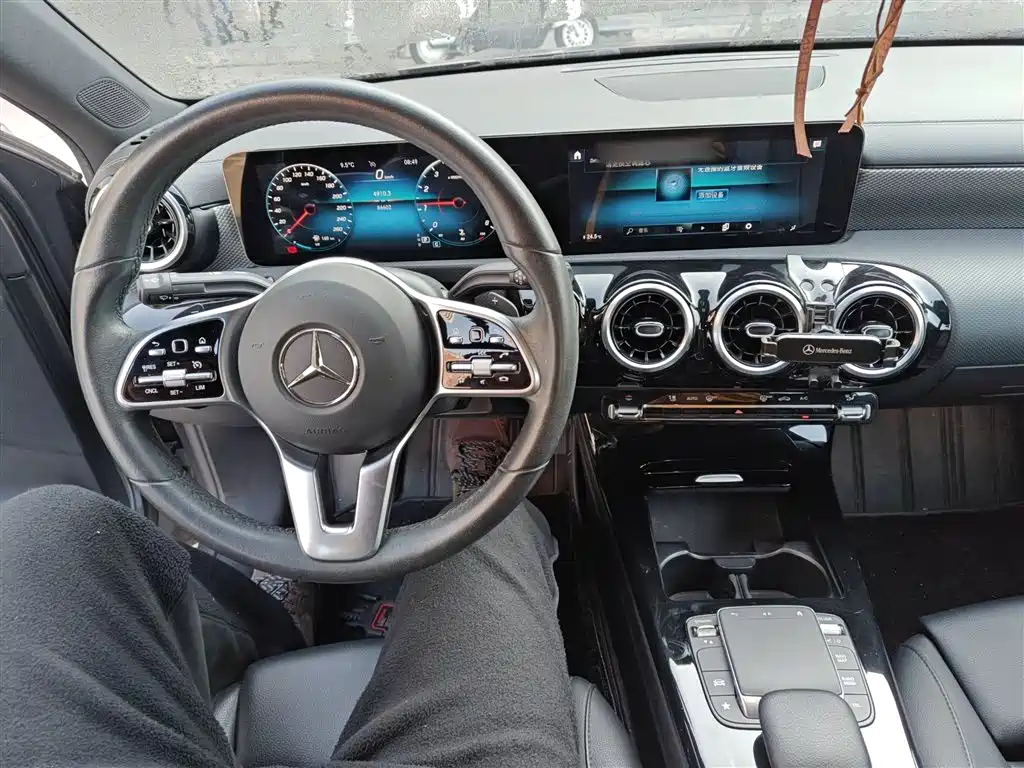Mercedes-Benz A-Class 2021 Facelift A 180 L Sport Sedan фото 10