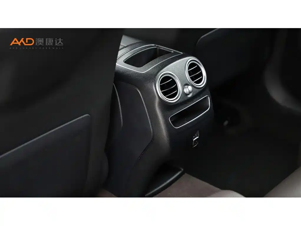 Mercedes-Benz GLC 2020 GLC 300 L 4MATIC Dynamic фото 9