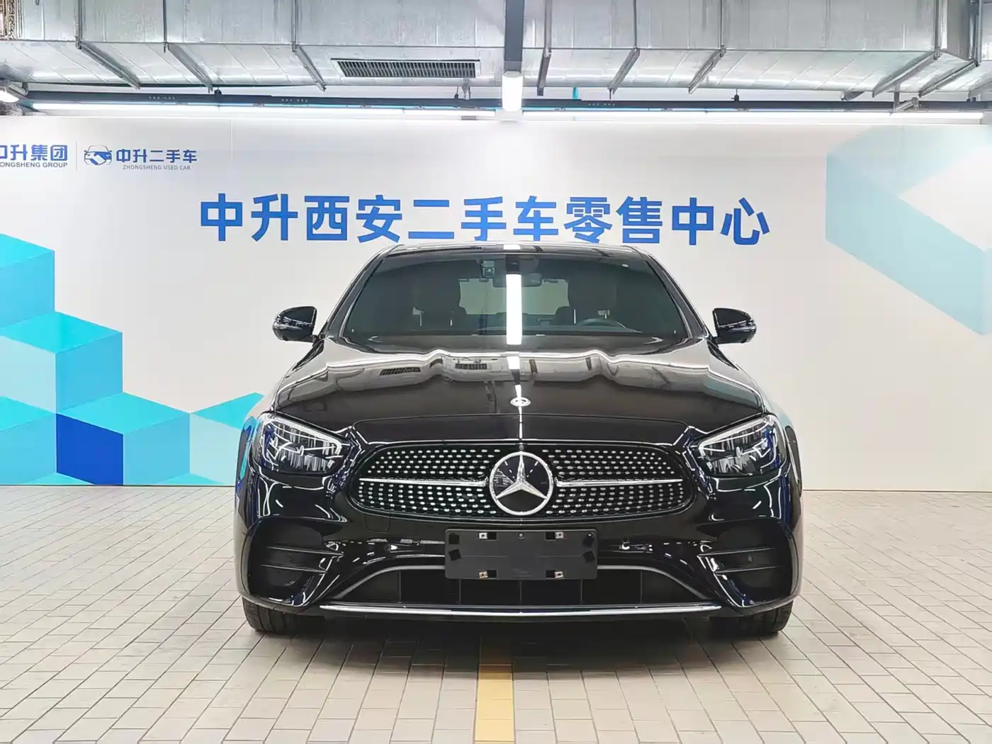 Mercedes-Benz E-Class 2021 E 300 L Sport Luxury Edition фото 2