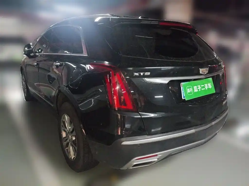 Cadillac XT5 2021 2.0T 2WD Luxury Edition фото 4