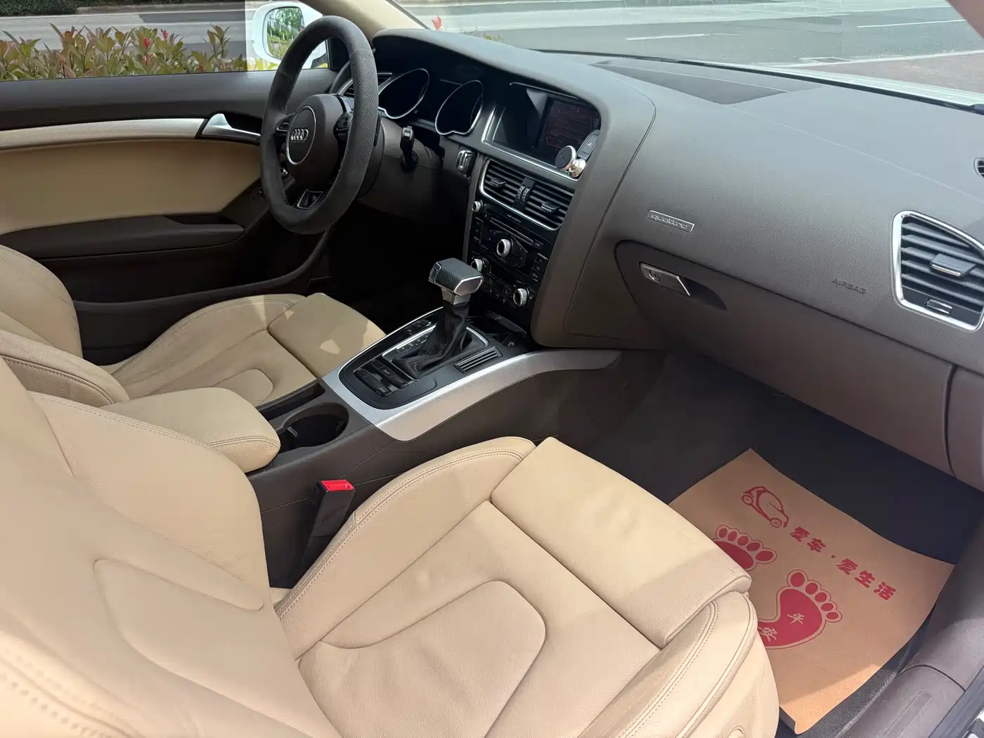 Audi A5 (Import) 2013 Coupe 40 TFSI quattro фото 8