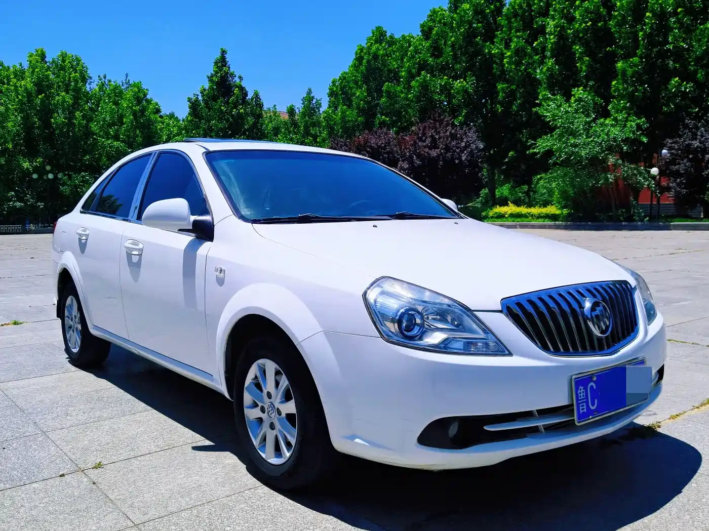 Buick Excelle 2013 1.5L Manual Classic Edition фото 5