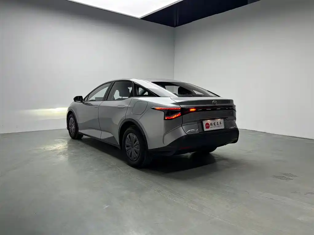 Toyota bZ3 2024 517km Elite PRO фото 12