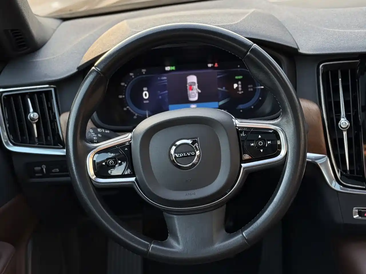 VOLVO S90 PLUG IN HYBRID