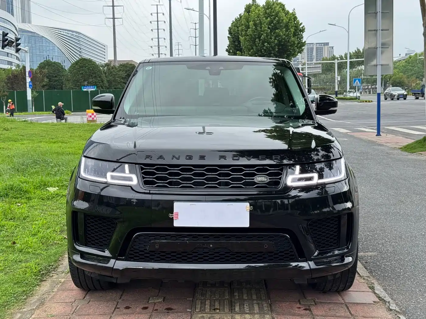 Land Rover Range Rover Sport 2020 3.0 L6 HSE DYNAMIC фото 2