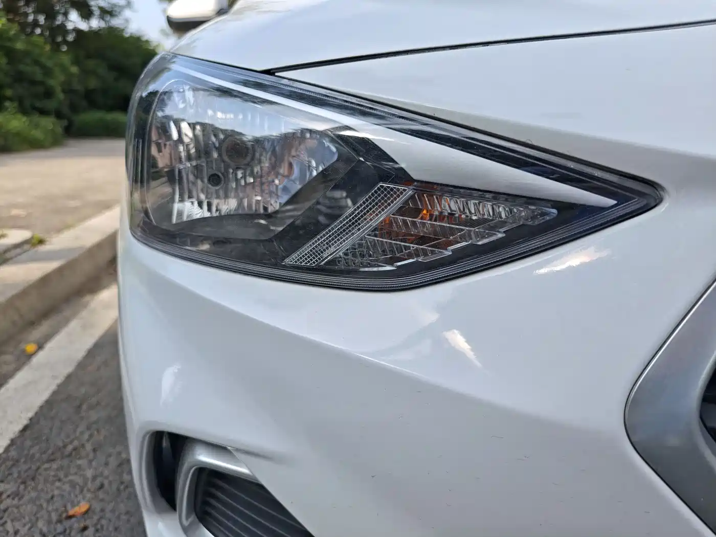 Hyundai Elantra 2020 1.6L Auto GL Pleasing Edition фото 4