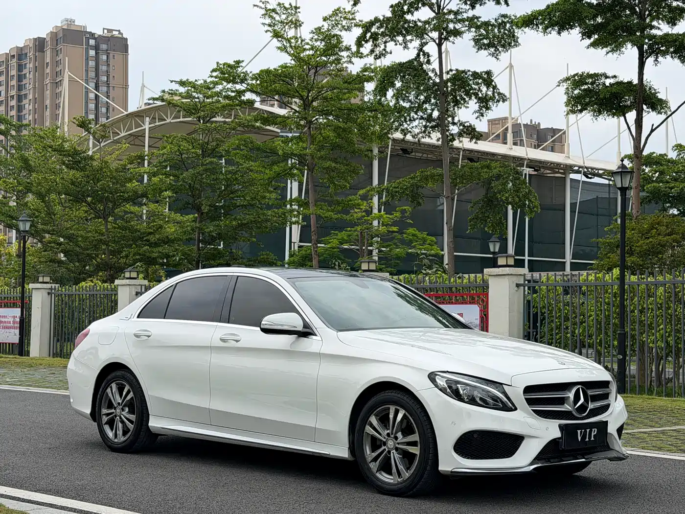 Mercedes-Benz C-Class 2016 C 200 L Sport фото 17