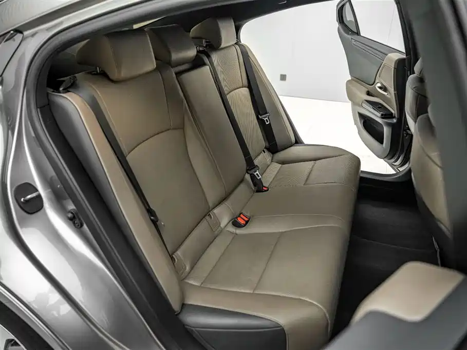 Lexus ES 2022 200 Excellence Edition фото 27