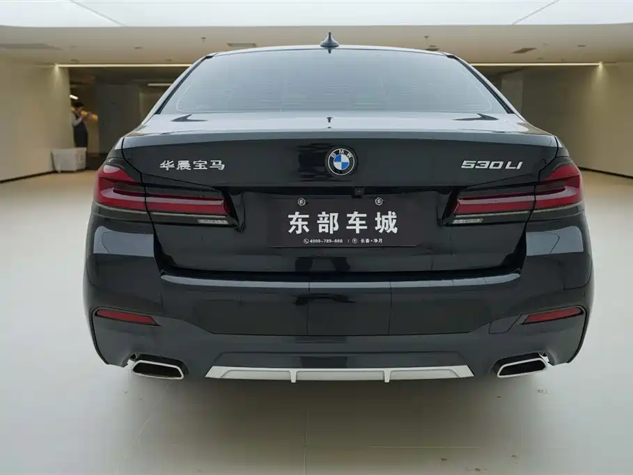 BMW 5 Series 2023 530Li Leading M Sport Package фото 14