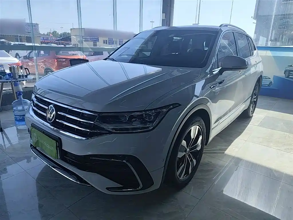 Volkswagen Tiguan L 2023 330TSI Auto 2WD R-Line Premium Edition