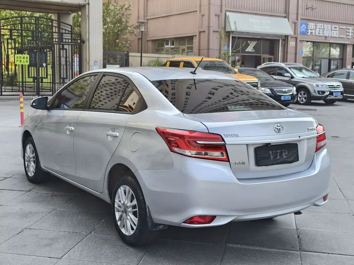Toyota Vios 2017 1.5L CVT Pioneer фото 6