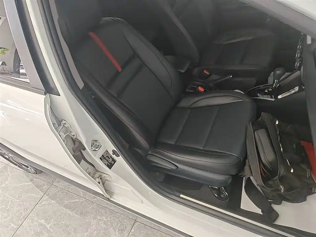 Toyota YARiS L Zhi Xuan 2021 Zhi Xuan X 1.5L CVT Luxury Edition фото 25