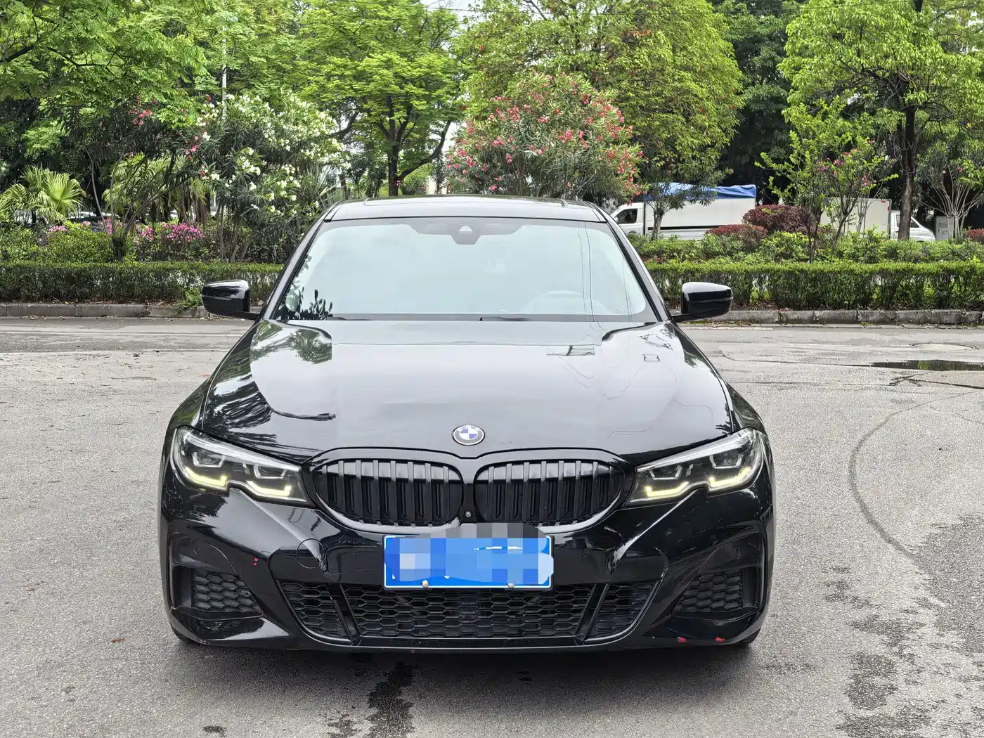 BMW 3 Series 2020 325Li M Sport Black Night Package фото 2