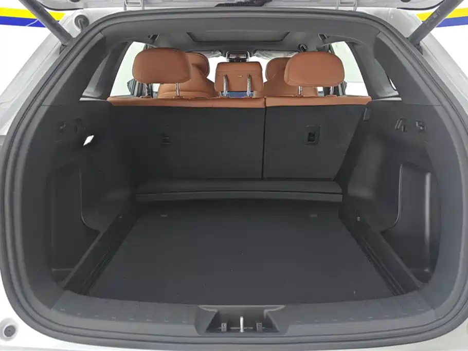 Фото CHANGAN CS75PLUS 2026 4