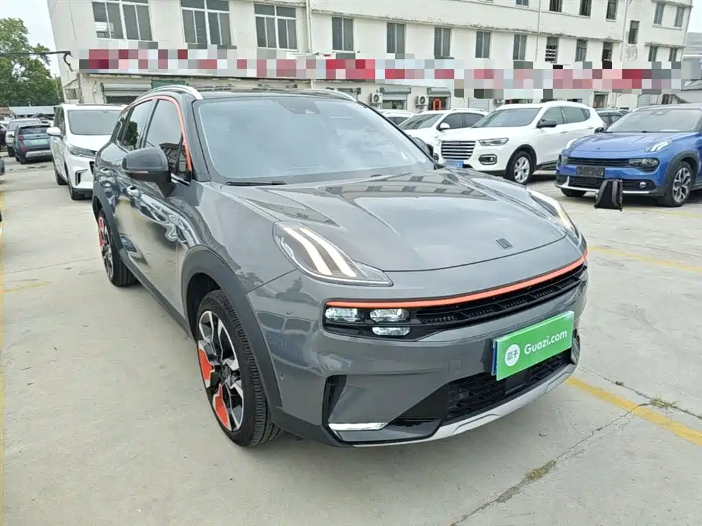 Lynk & Co 06 2020 1.5T Halo фото 4