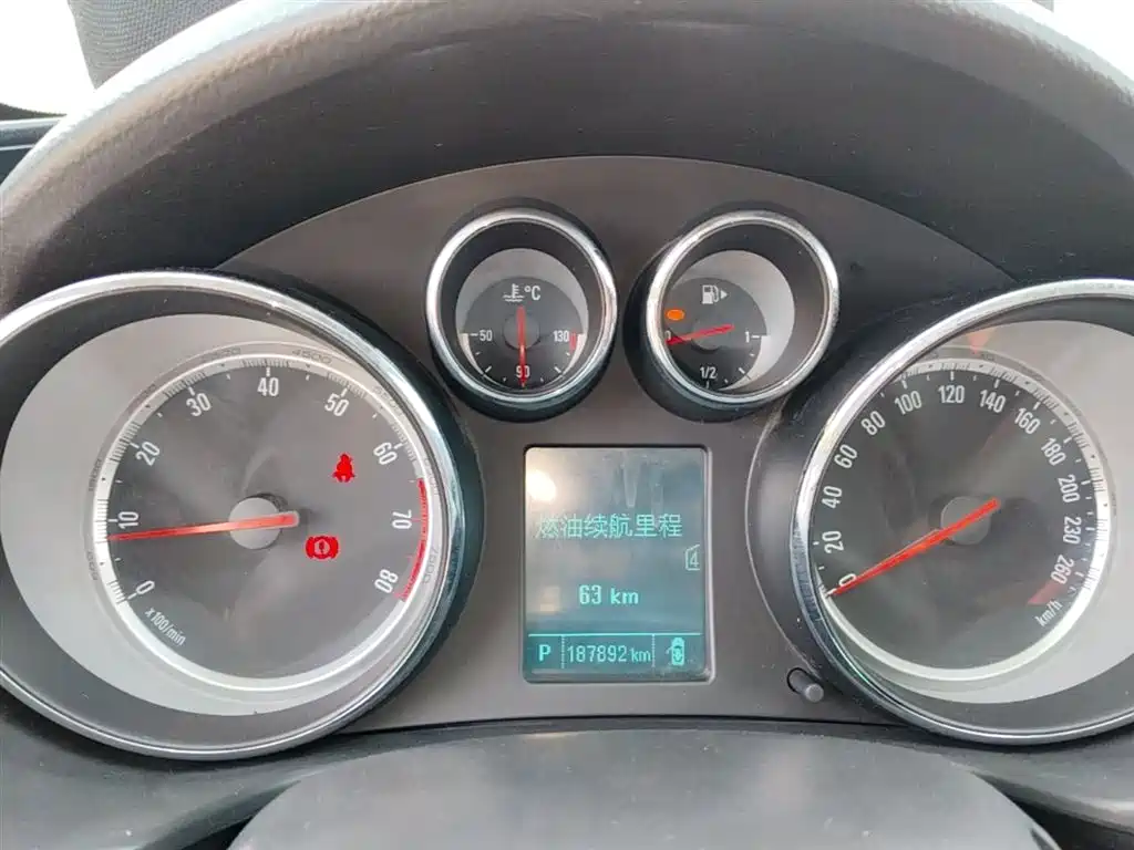 Buick Regal 2015 1.6T Leading Tech Edition фото 12