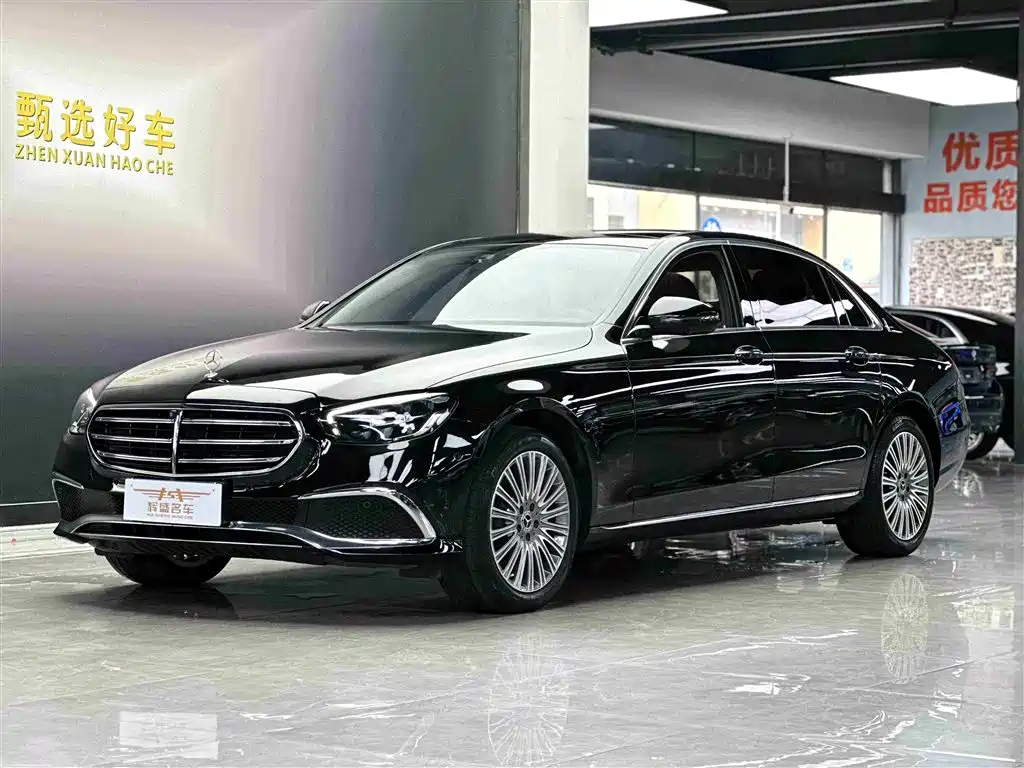  E CLASS