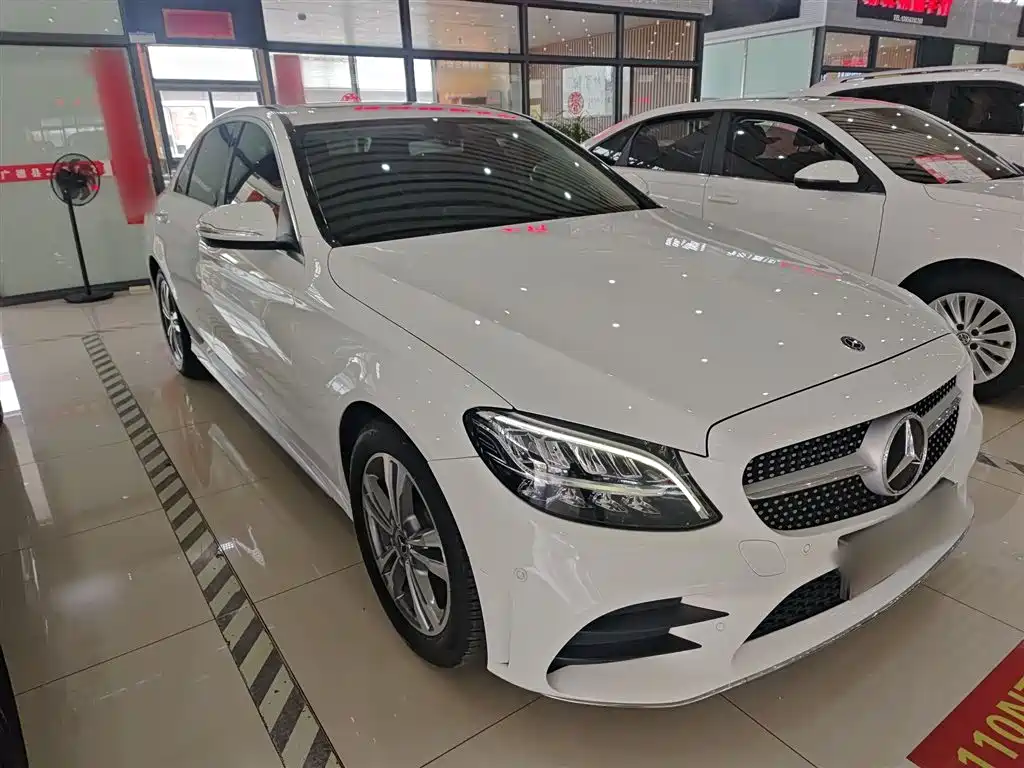 Mercedes-Benz C-Class 2019 C 180 L Fashion Sport Edition фото 4