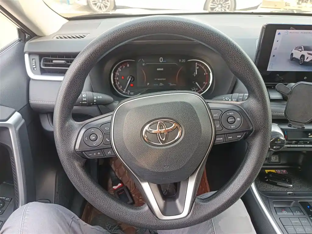 Toyota RAV4 Rongfang 2023 2.0L CVT 4WD Adventure Edition фото 8
